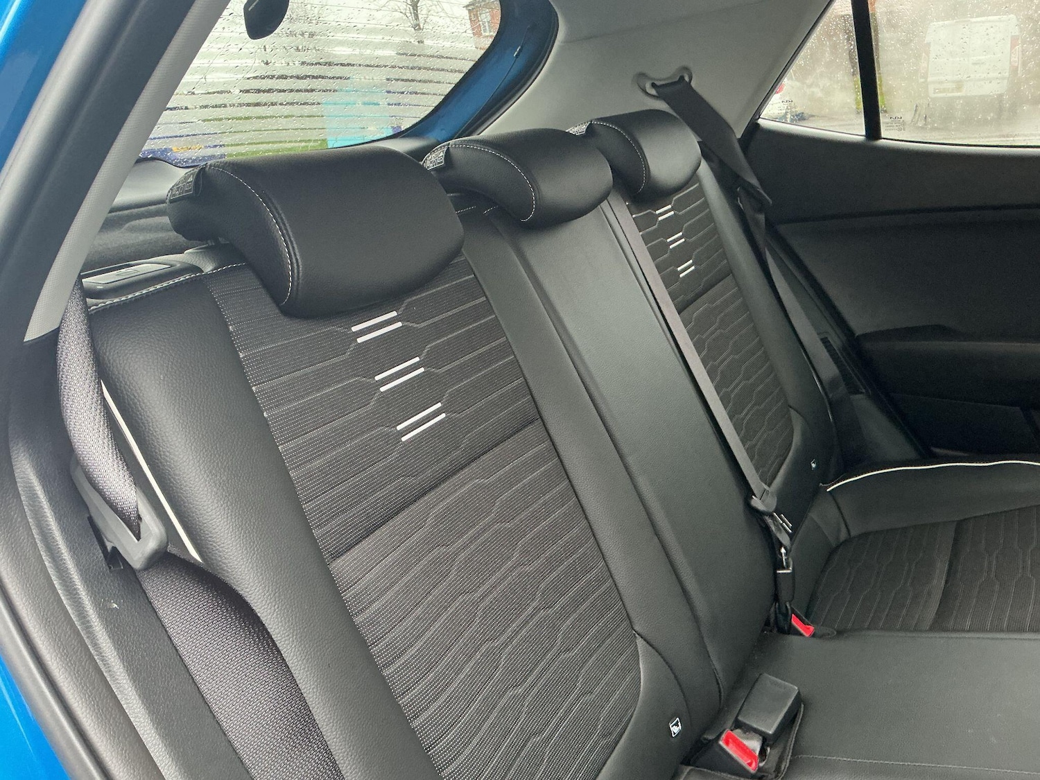 Used Kia Stonic 2024 for sale - 77549320: Photo 13