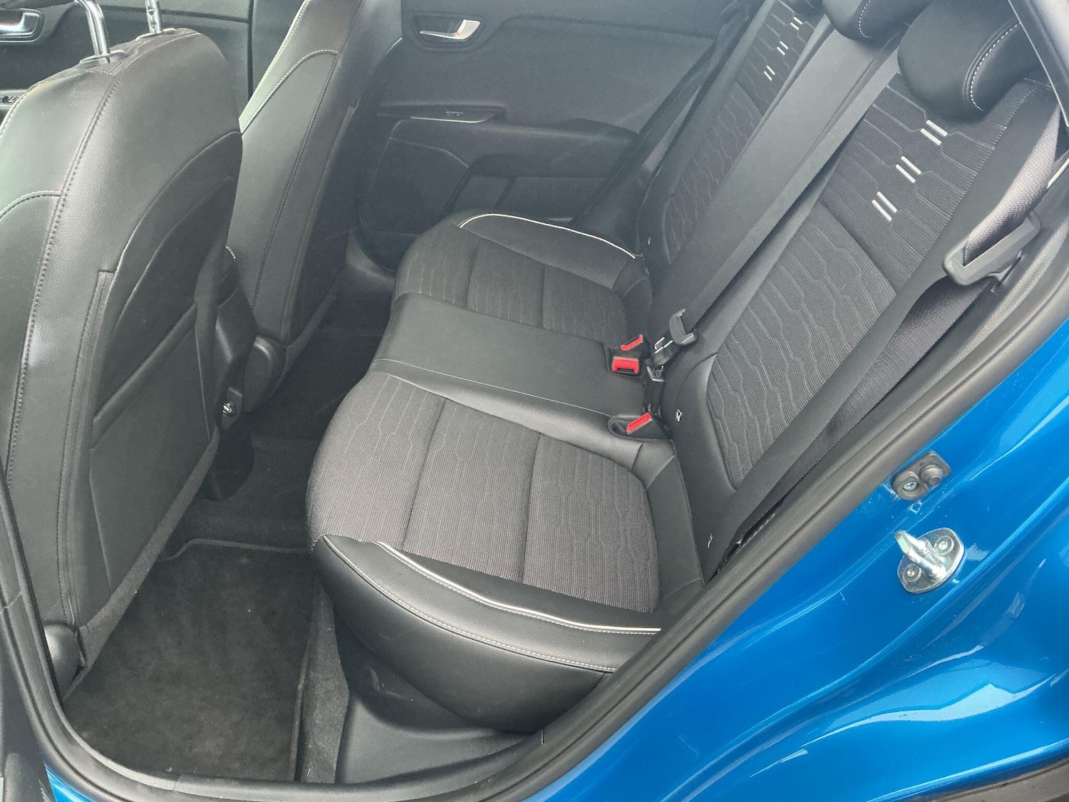 Used Kia Stonic 2024 for sale - 77549320: Photo 14