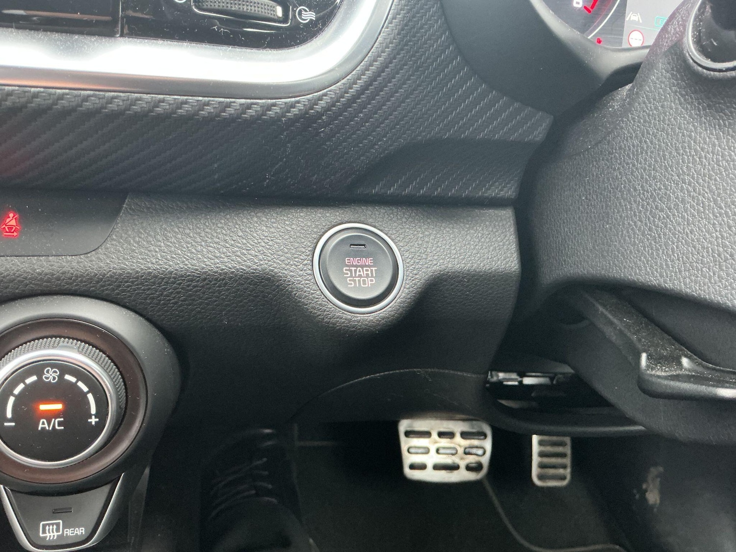 Used Kia Stonic 2024 for sale - 77549320: Photo 18