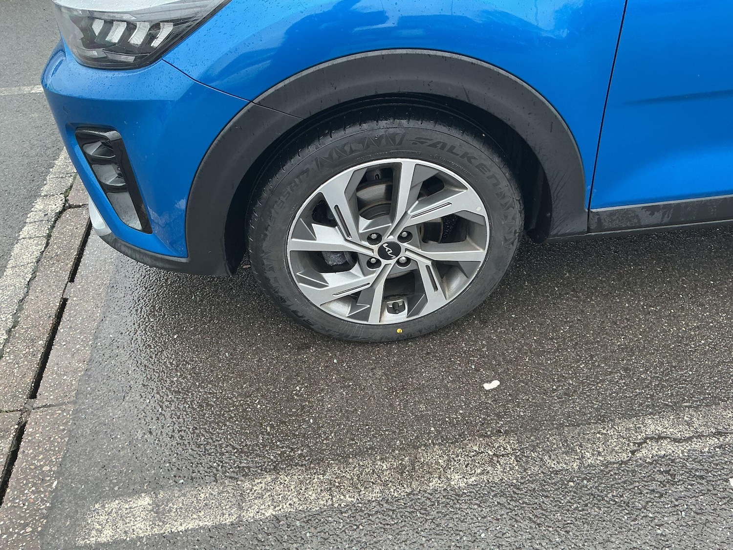 Used Kia Stonic 2024 for sale - 77549320: Photo 24