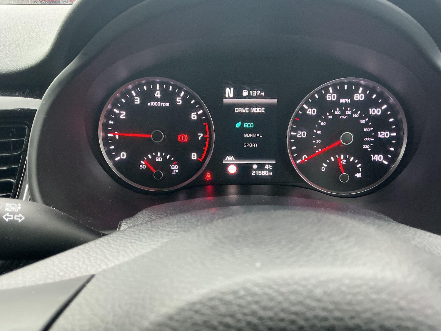 Used Kia Stonic 2024 for sale - 77549320: Photo 34