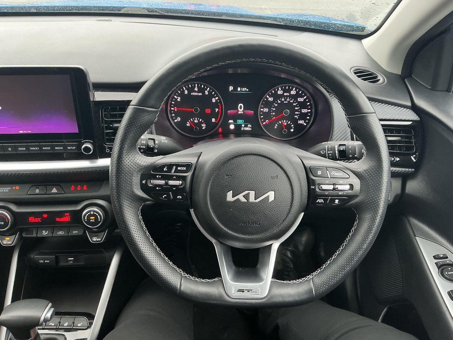 Used Kia Stonic 2024 for sale - 77549320: Photo 37