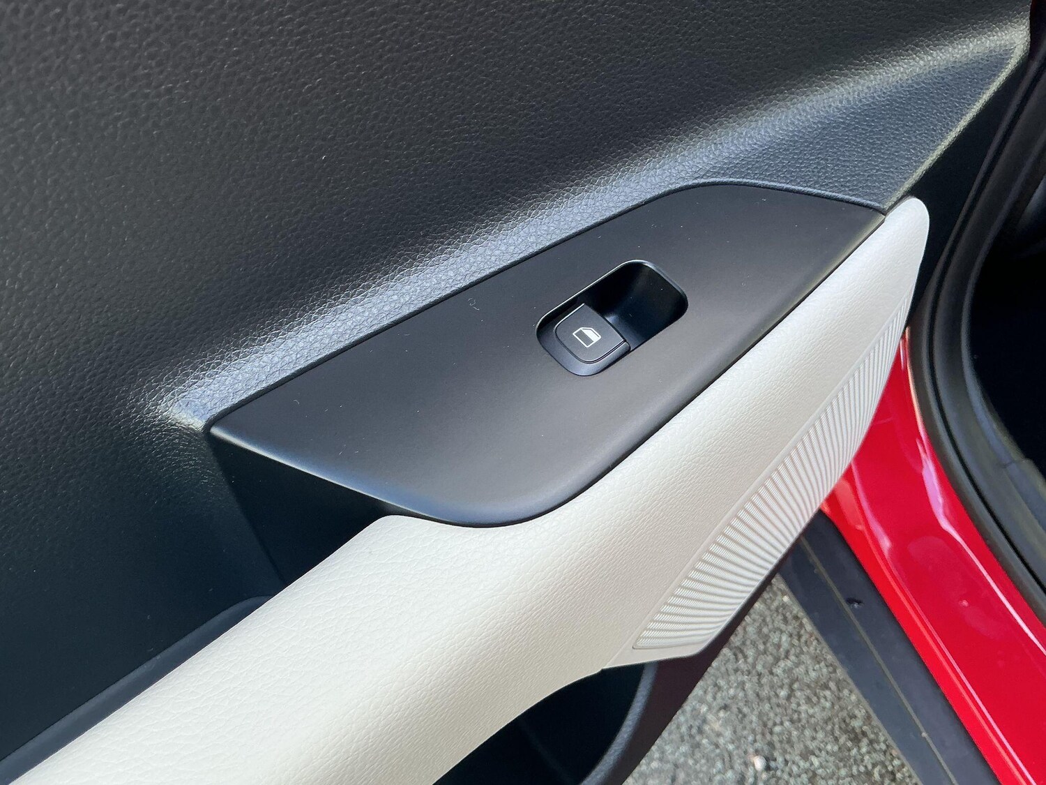 Used Kia Stonic 2026 for sale - 77710436: Photo 25