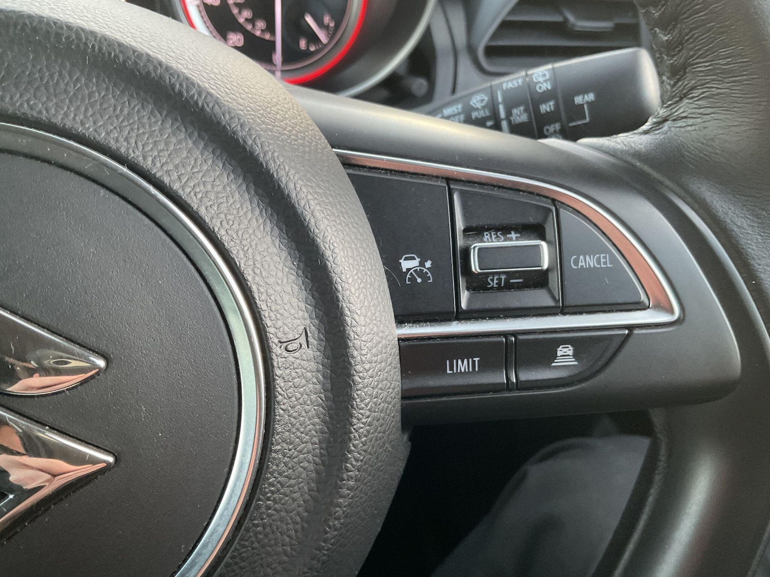 Used Suzuki Swift 2023 for sale - 77202702: Photo 29