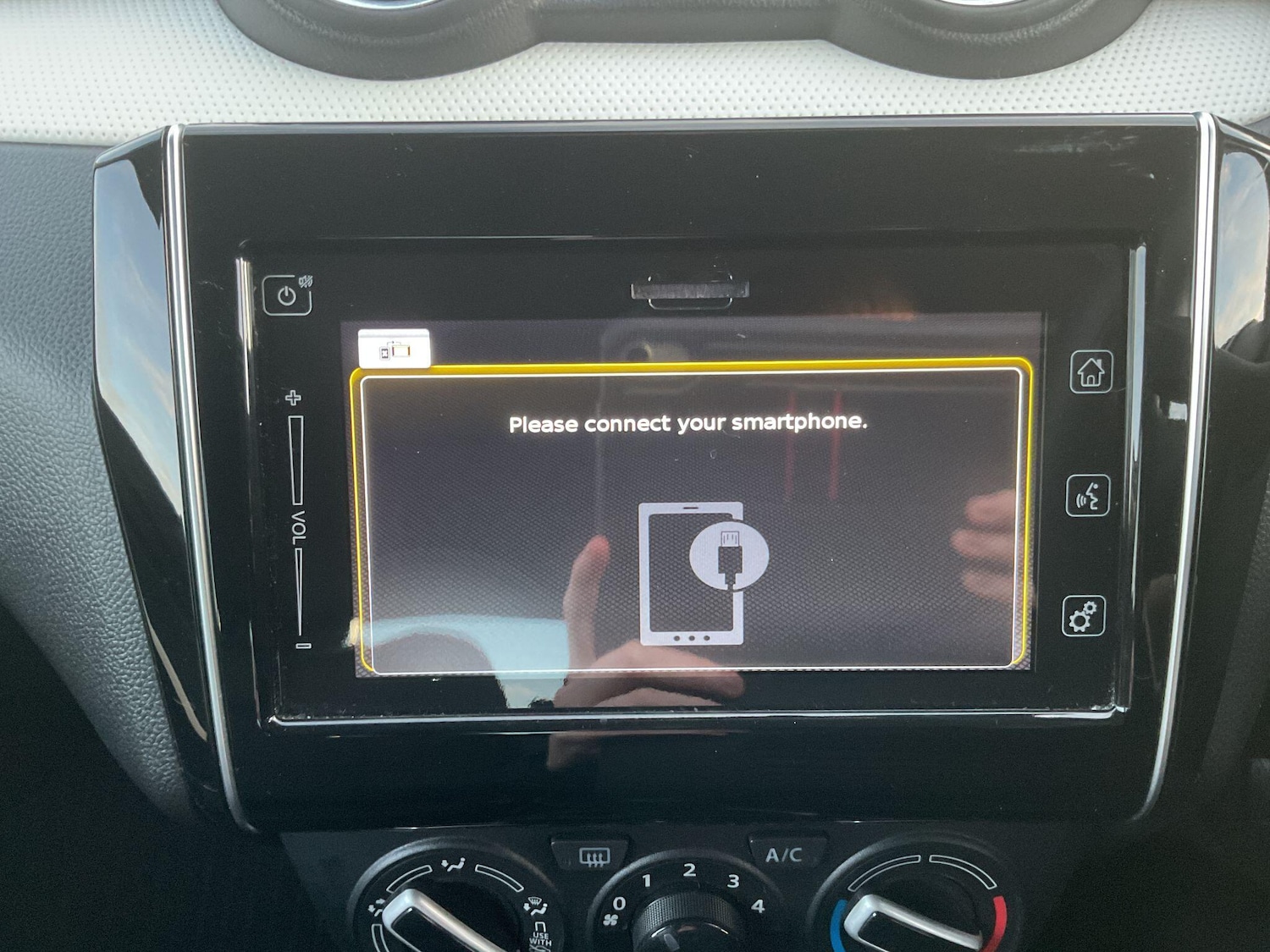 Used Suzuki Swift 2023 for sale - 77202702: Photo 49