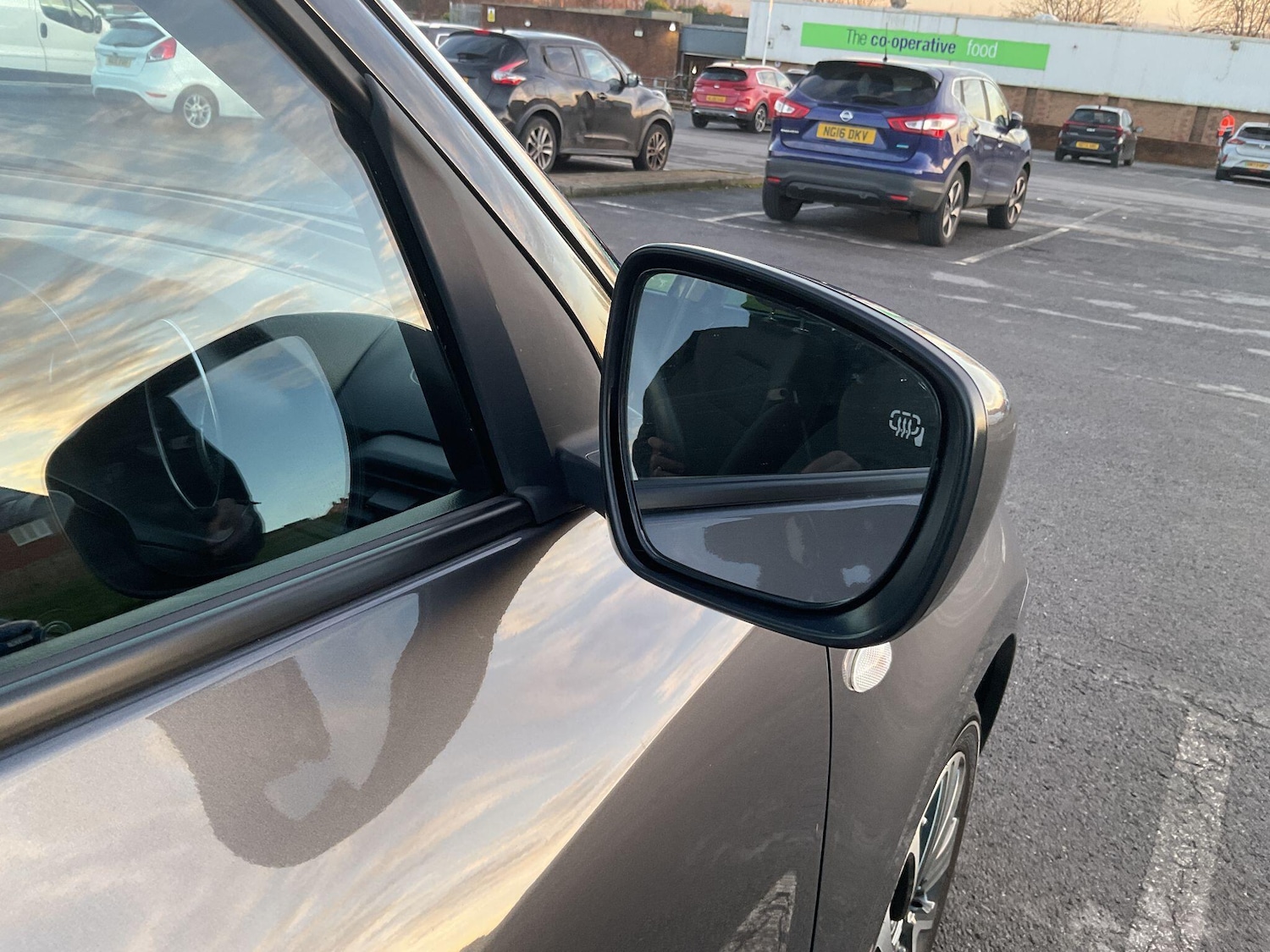 Used Suzuki Swift 2023 for sale - 77202702: Photo 54