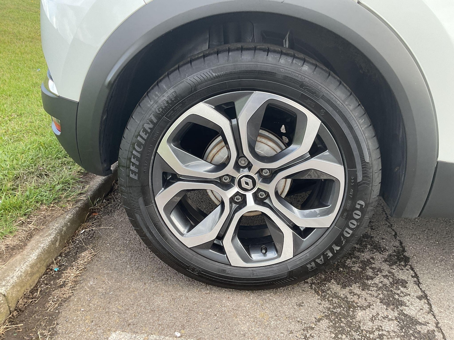 Used Renault Captur 2023 for sale - 76865358: Photo 44