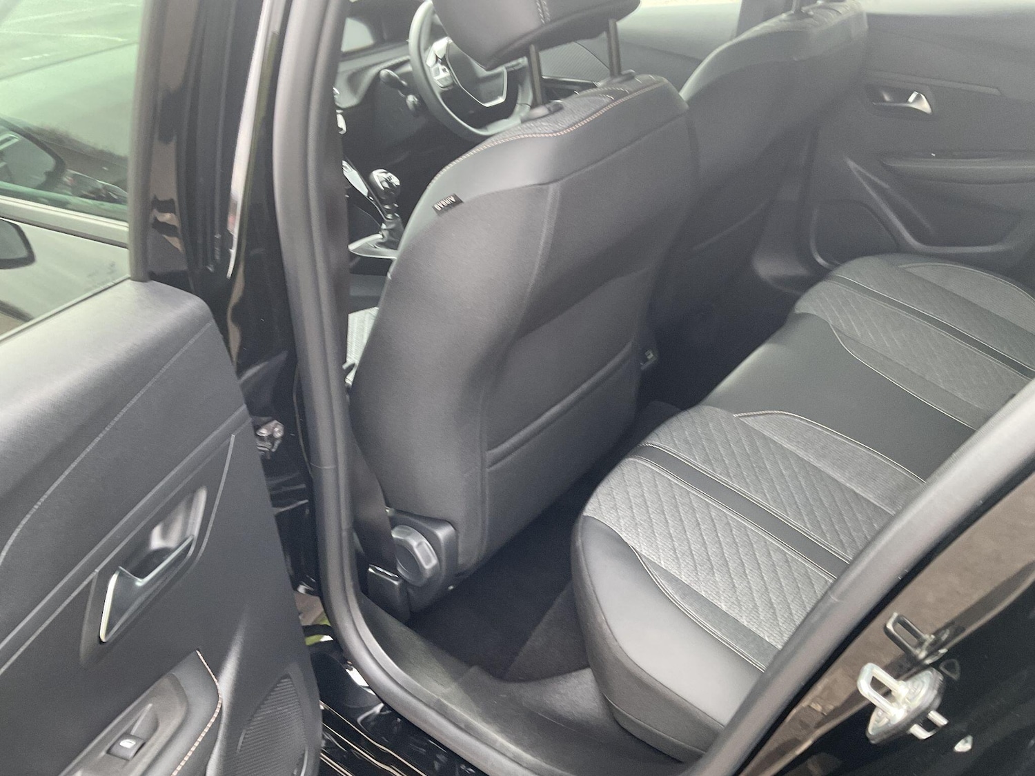 Used Peugeot 208 for sale - 77957118: Photo 37