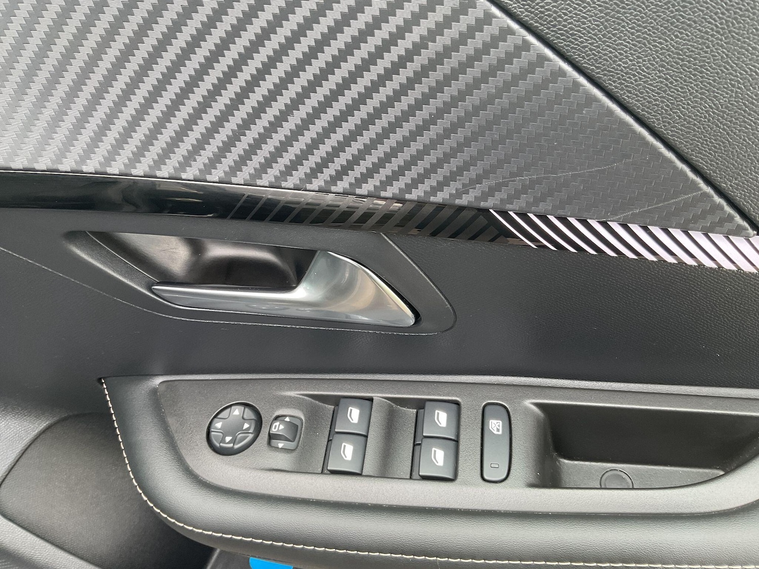 Used Peugeot 208 for sale - 77957118: Photo 47