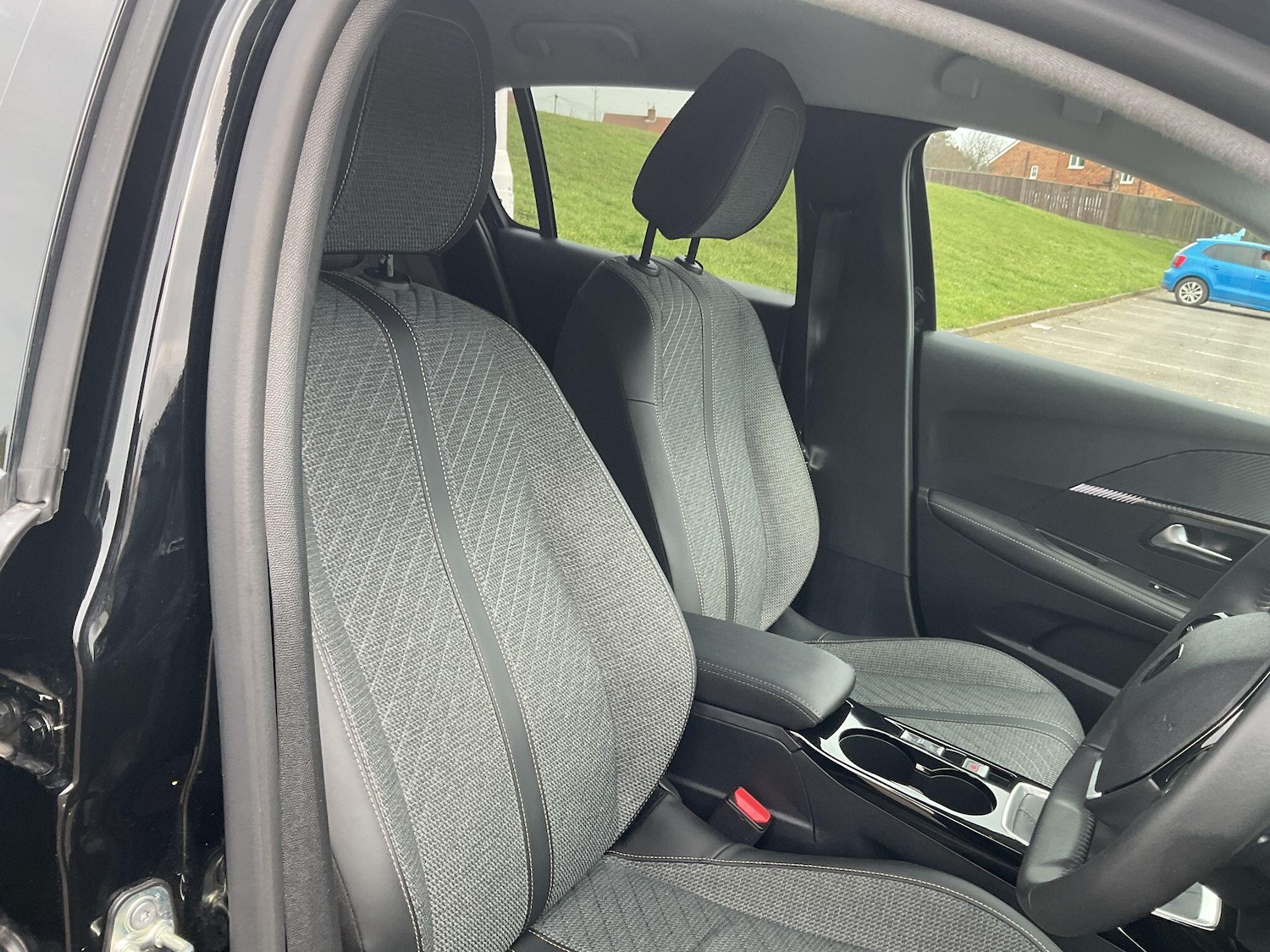 Used Peugeot 208 for sale - 77957118: Photo 50