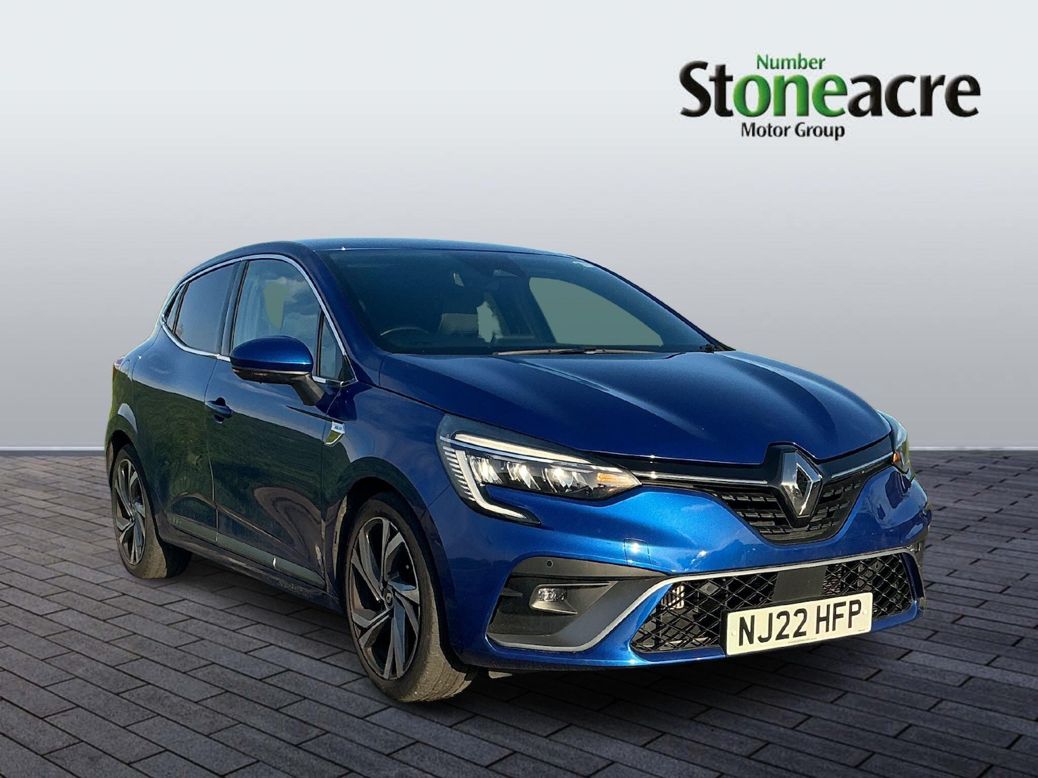 Used Renault Clio 2022 for sale - 76865832: Photo 1