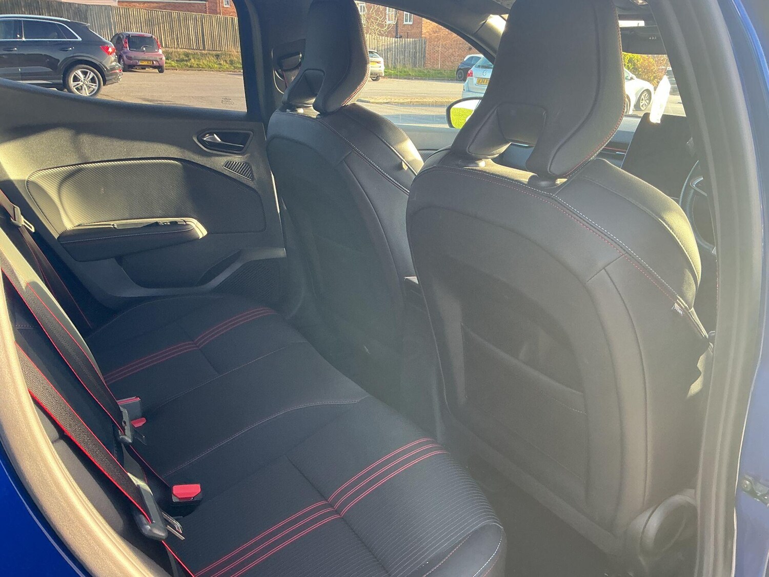 Used Renault Clio 2022 for sale - 76865832: Photo 16