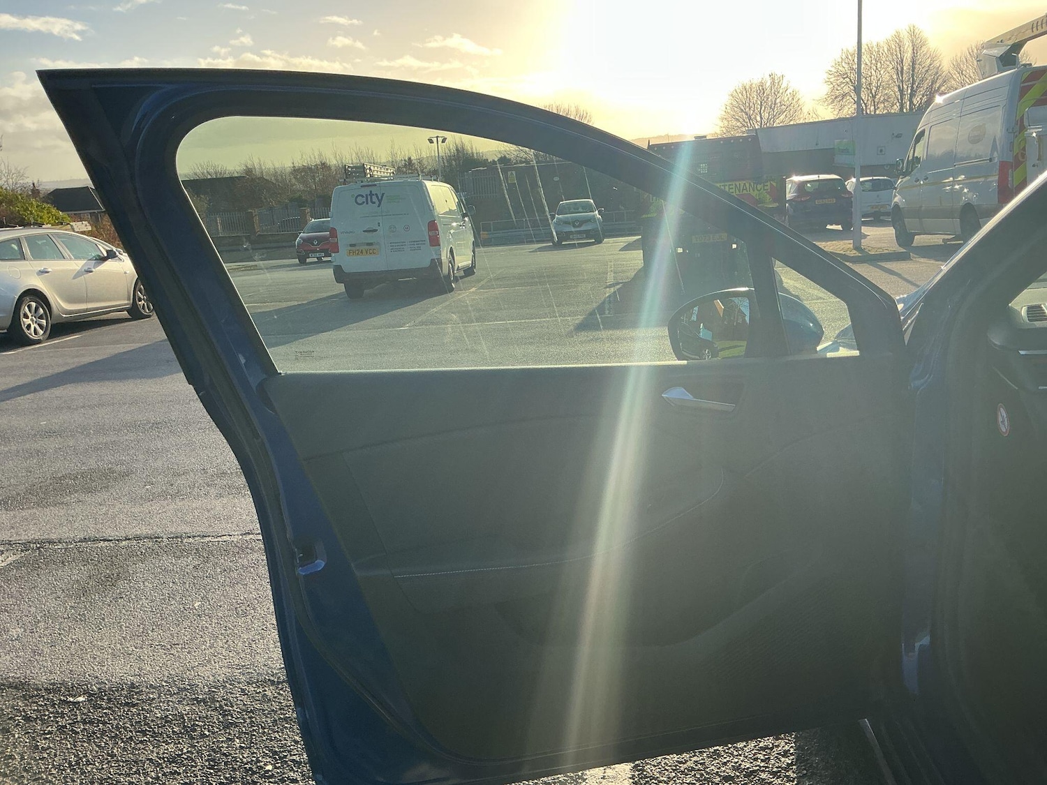 Used Renault Clio 2022 for sale - 76865832: Photo 29