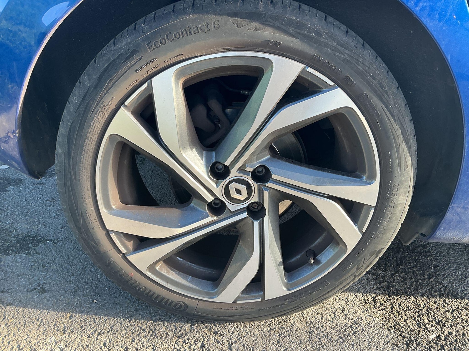 Used Renault Clio 2022 for sale - 76865832: Photo 32