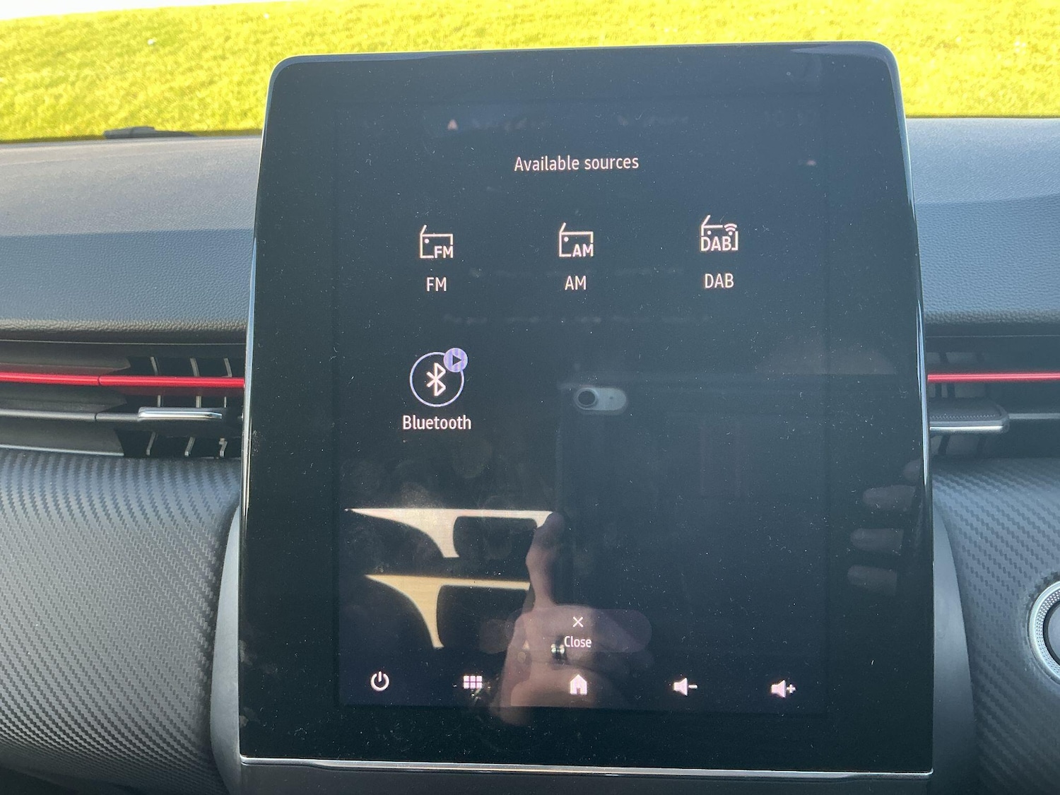 Used Renault Clio 2022 for sale - 76865832: Photo 40