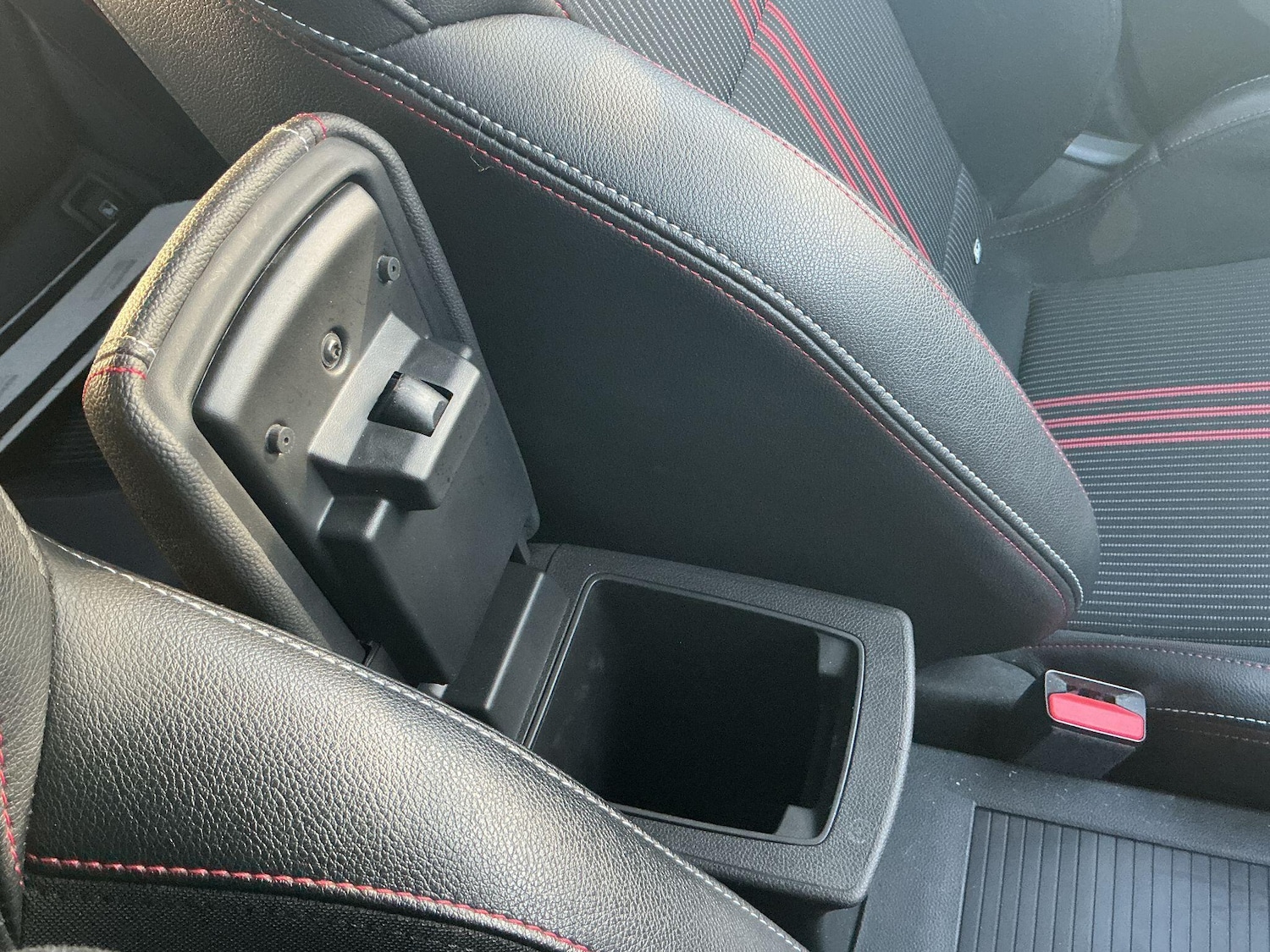 Used Renault Clio 2022 for sale - 76865832: Photo 79