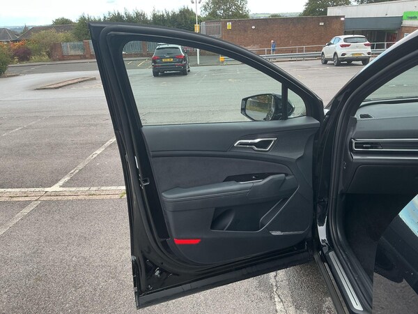 Used Kia Sportage 2025 for sale - 76251231: Photo 36