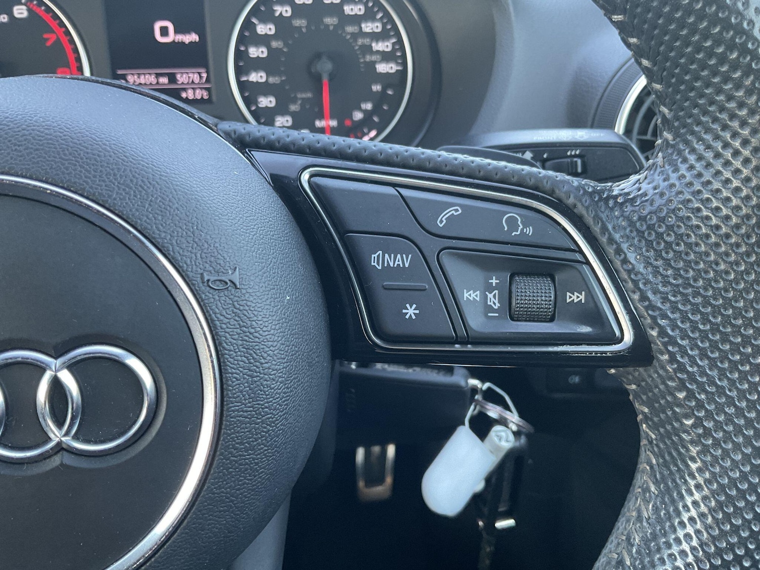 Used Audi Q2 2020 for sale - 77175032: Photo 32