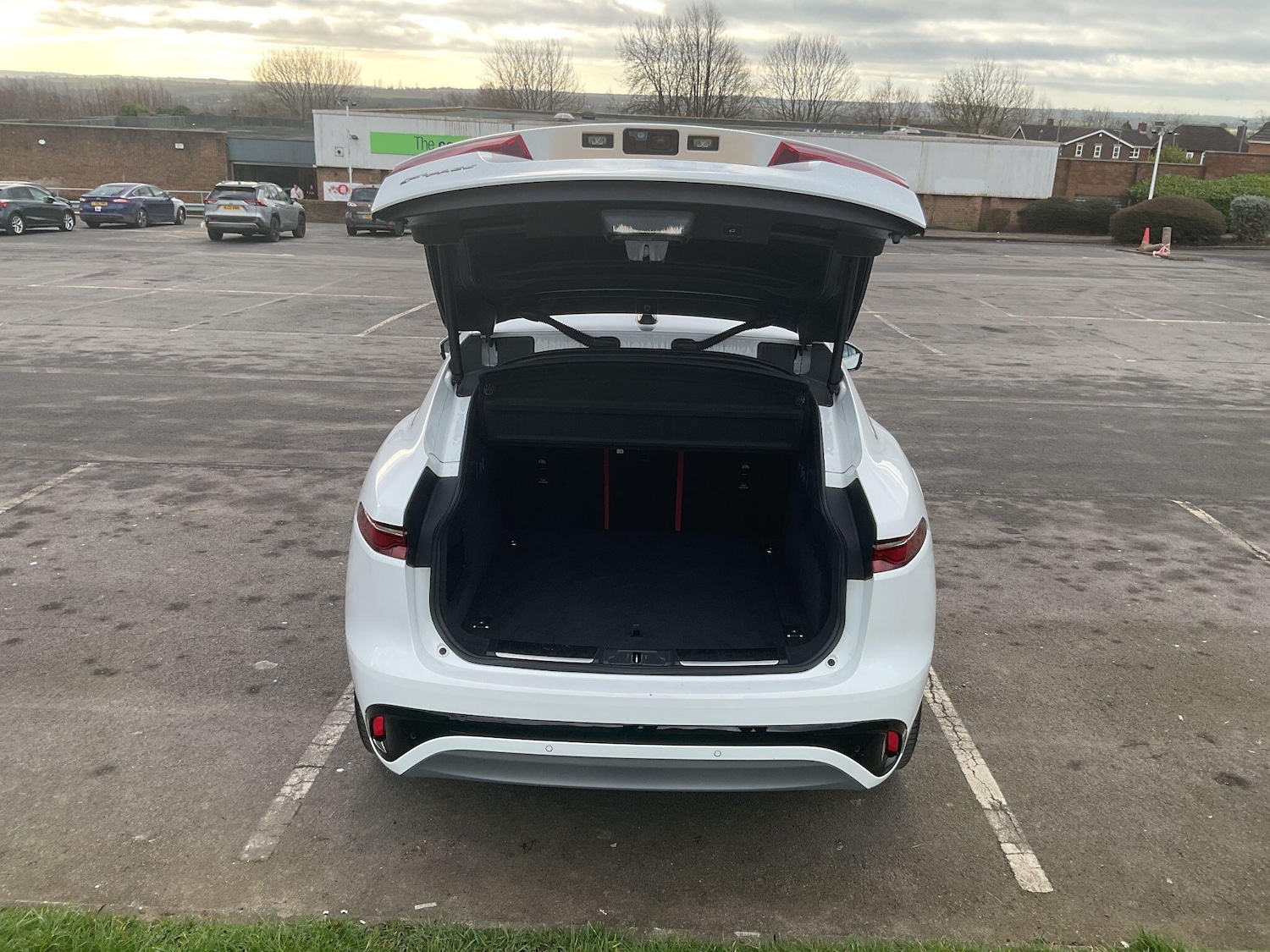 Used Jaguar F-Pace 2022 for sale - 77957419: Photo 30