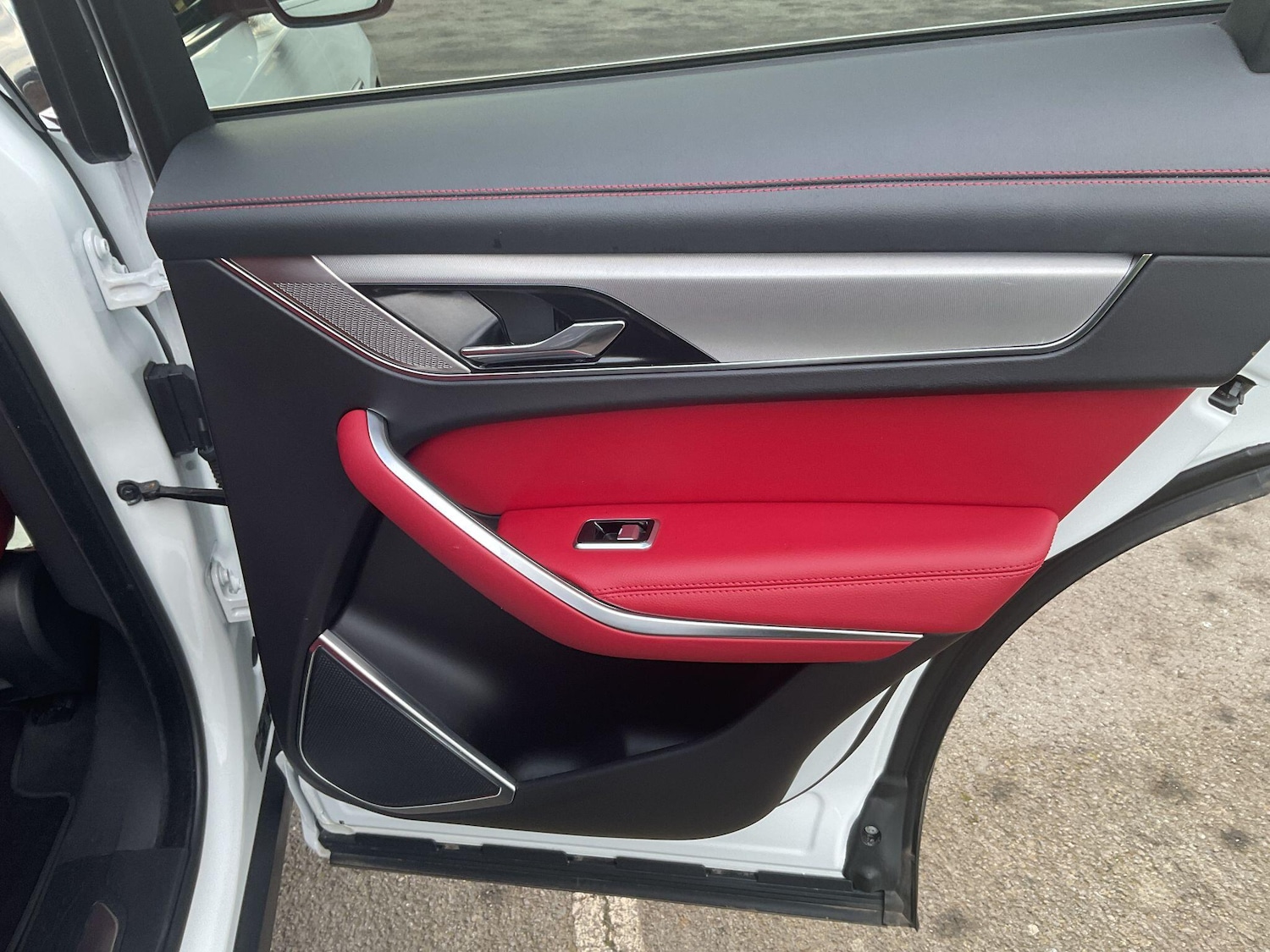 Used Jaguar F-Pace 2022 for sale - 77957419: Photo 31