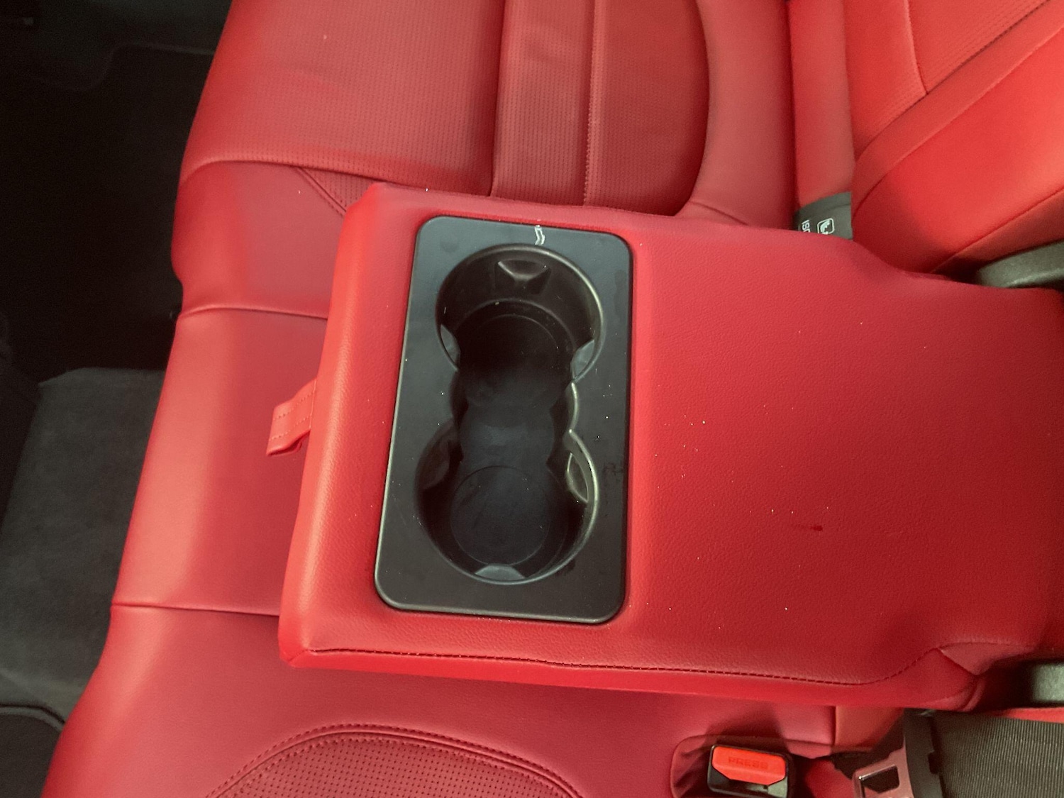 Used Jaguar F-Pace 2022 for sale - 77957419: Photo 38