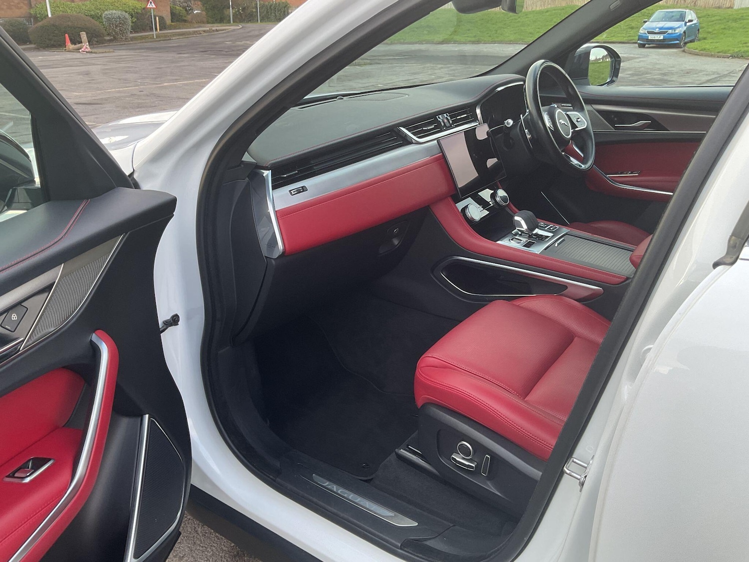 Used Jaguar F-Pace 2022 for sale - 77957419: Photo 41