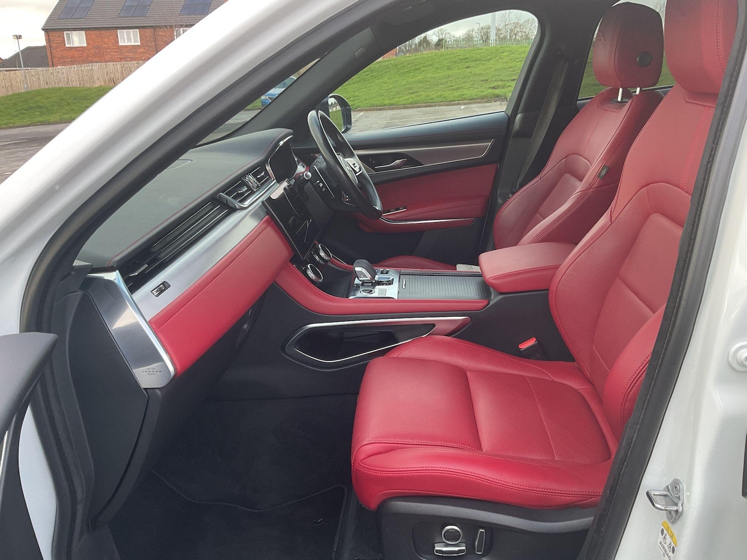 Used Jaguar F-Pace 2022 for sale - 77957419: Photo 42