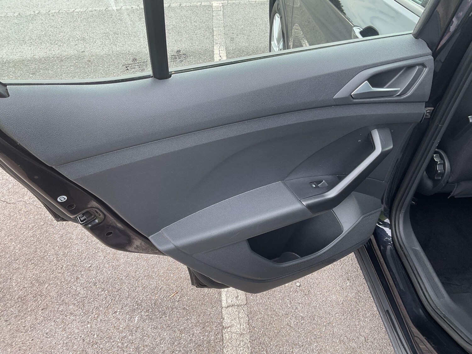 Used Volkswagen T-Cross 2022 for sale - 76592758: Photo 30