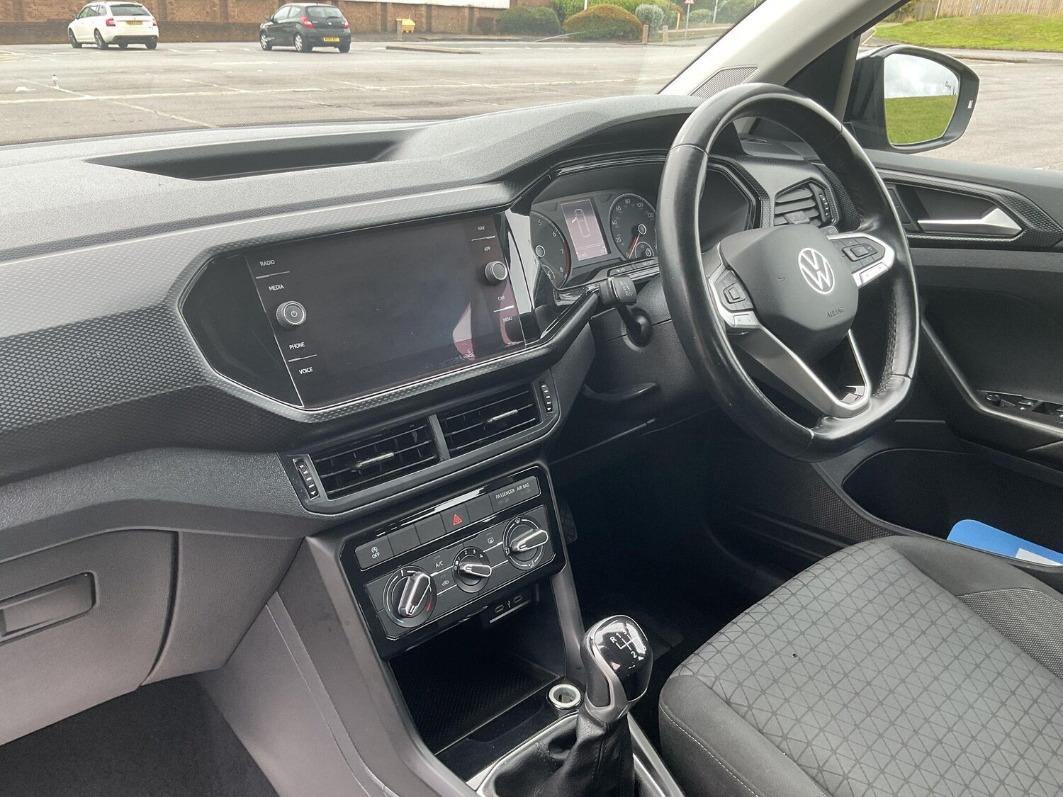 Used Volkswagen T-Cross 2022 for sale - 76592758: Photo 44