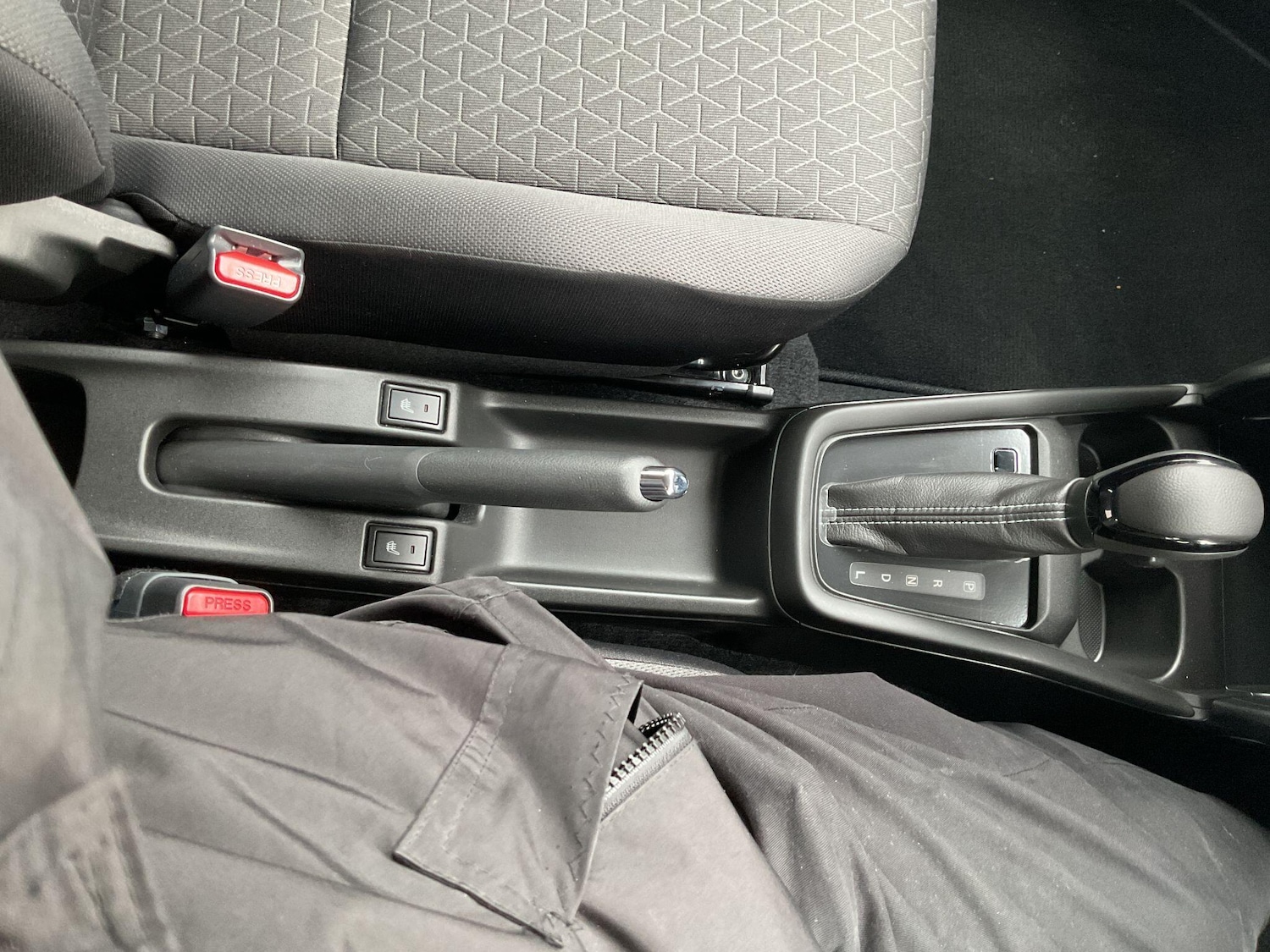 Used Suzuki Swift 2025 for sale - 77550318: Photo 15