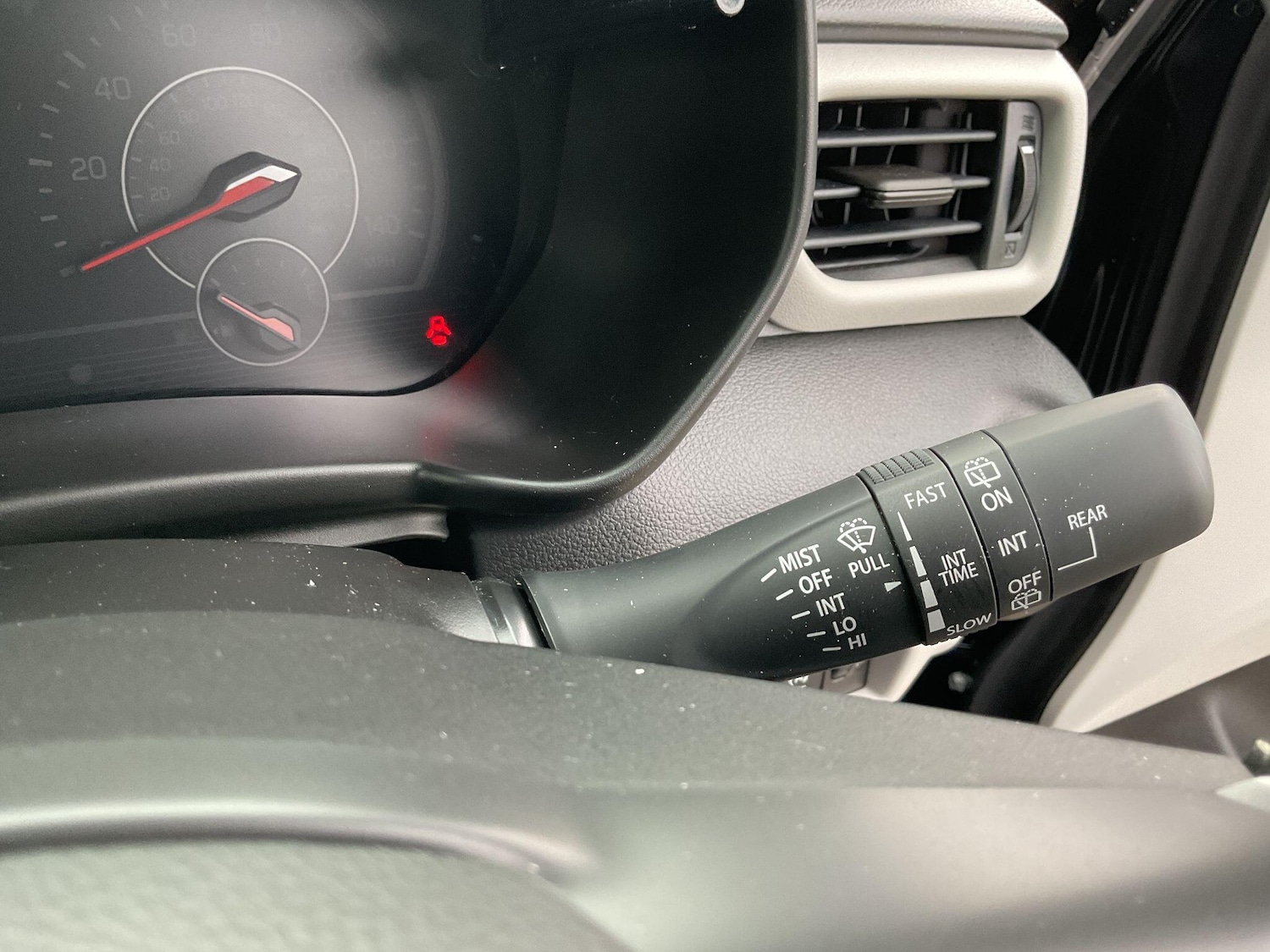 Used Suzuki Swift 2025 for sale - 77550318: Photo 32