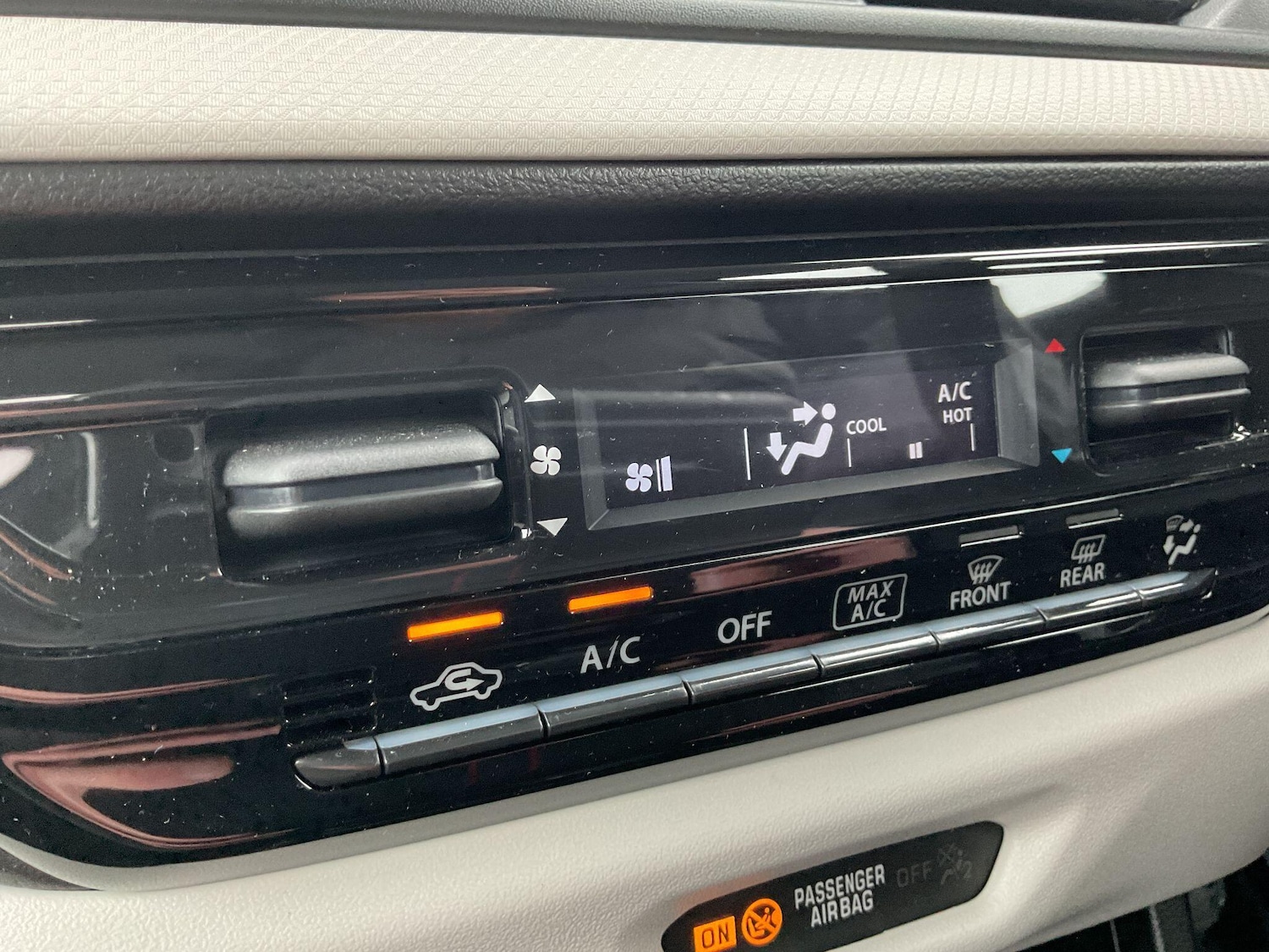 Used Suzuki Swift 2025 for sale - 77550318: Photo 36