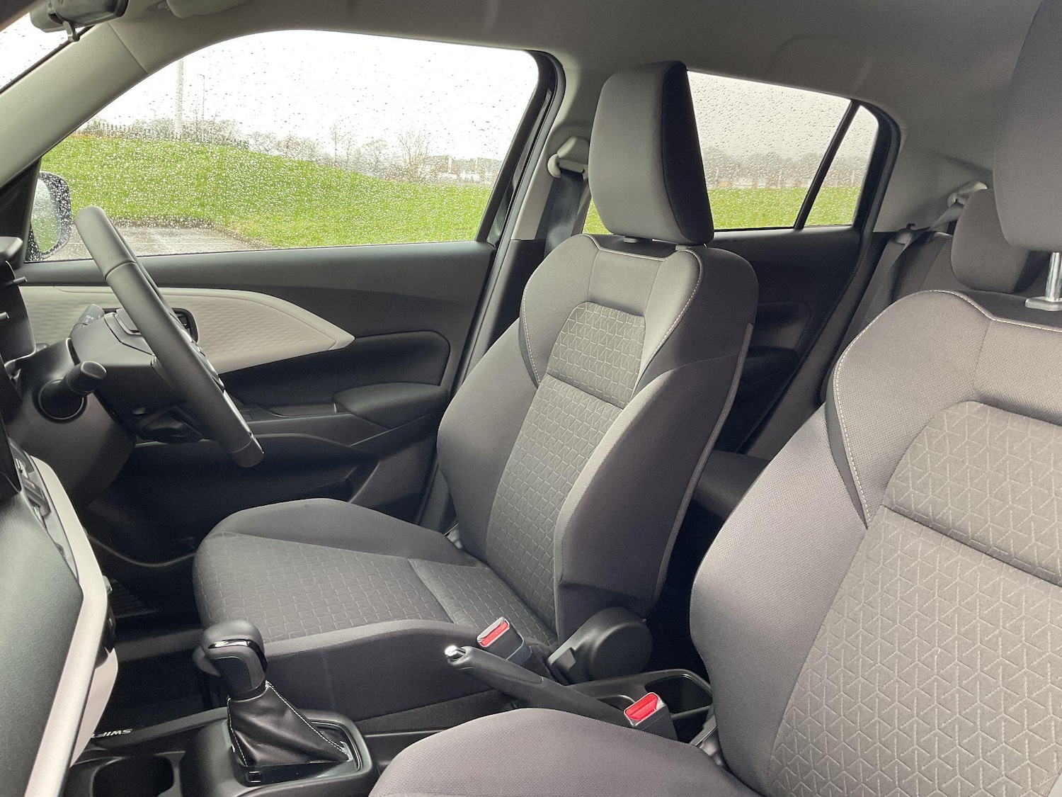 Used Suzuki Swift 2025 for sale - 77550318: Photo 80