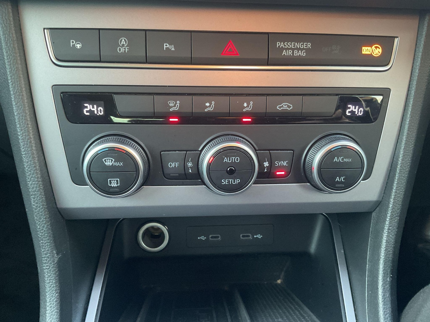 Used SEAT Ateca 2023 for sale - 77683885: Photo 32