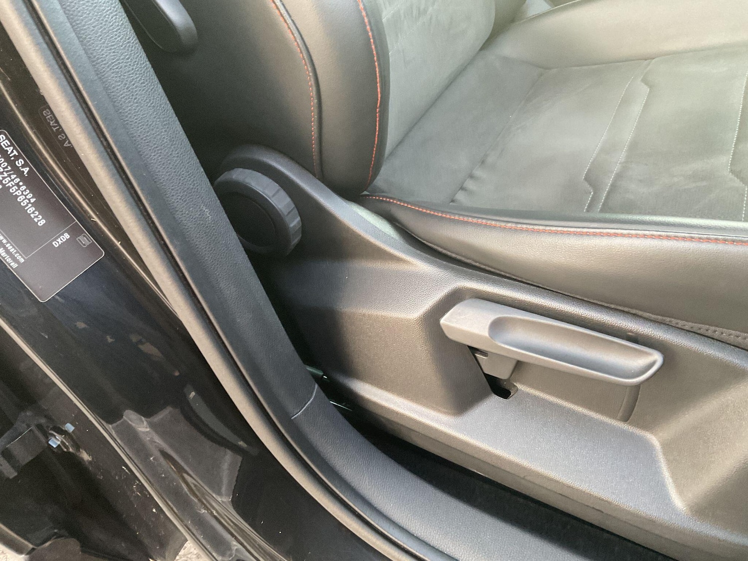 Used SEAT Ateca 2023 for sale - 77683885: Photo 43