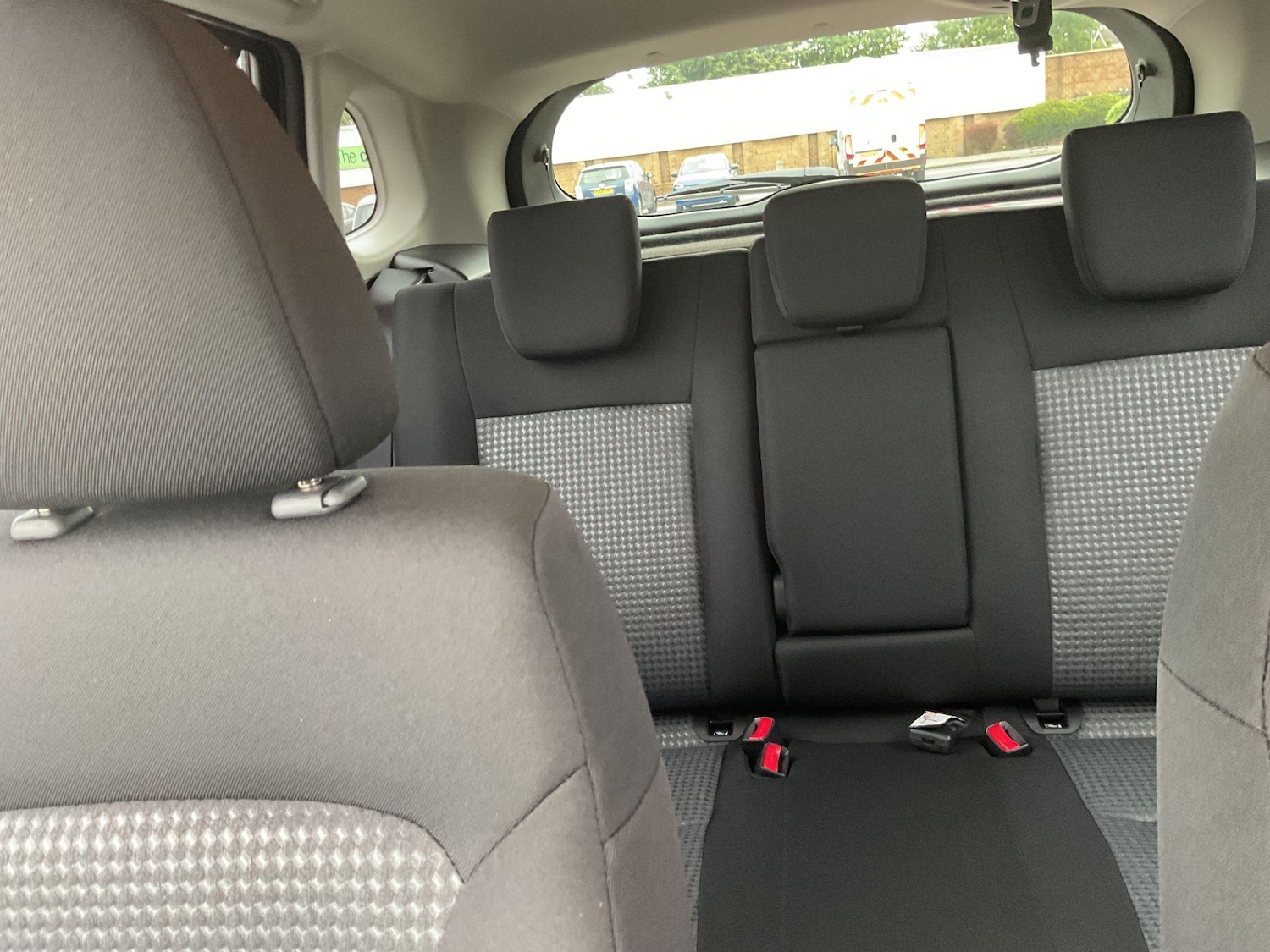 Used Suzuki SX4 S-Cross 2025 for sale - 76270609: Photo 24