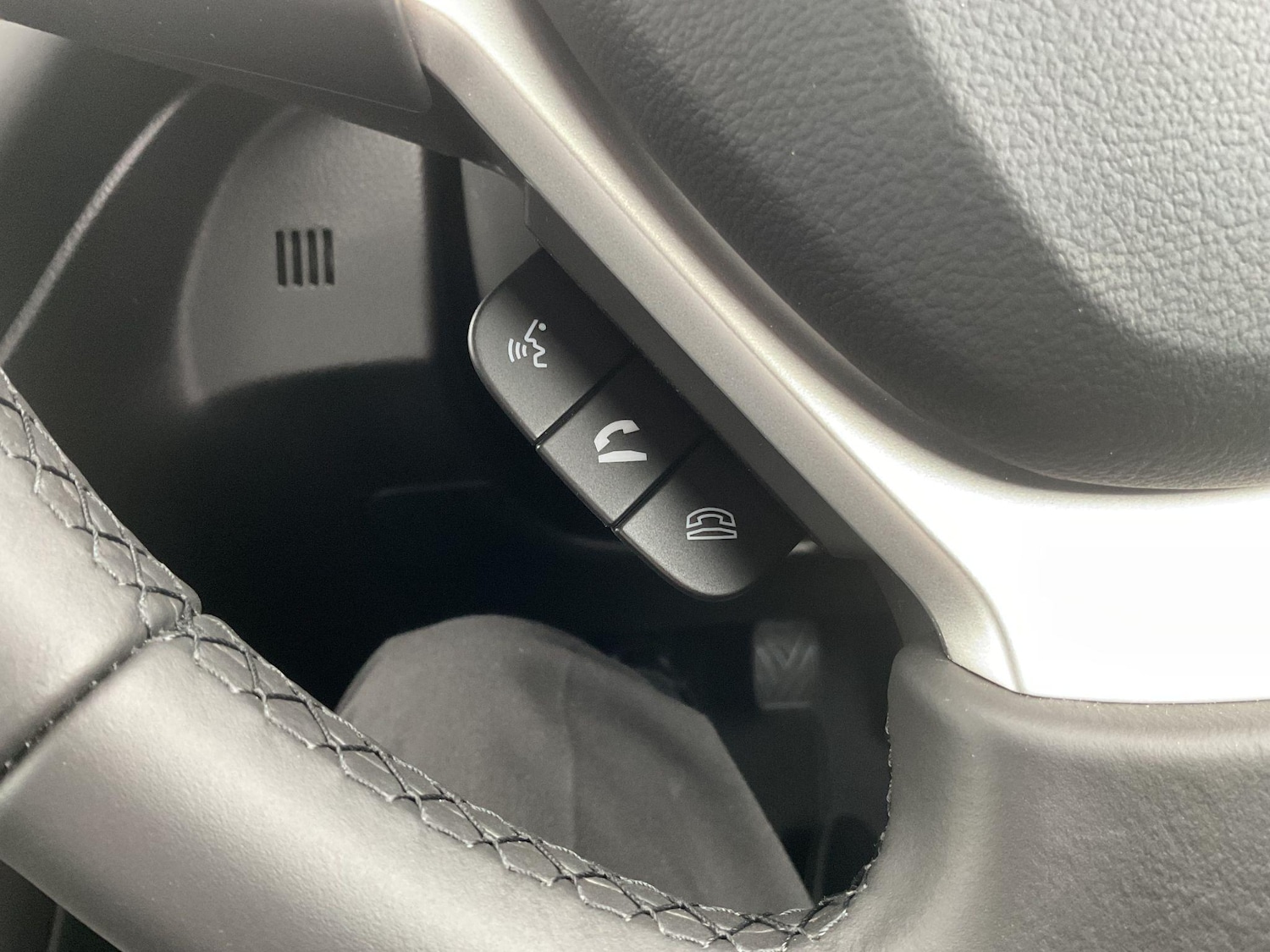 Used Suzuki SX4 S-Cross 2025 for sale - 76270609: Photo 29