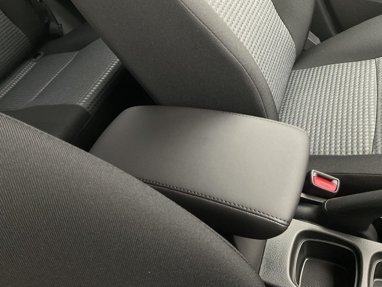 Used Suzuki SX4 S-Cross 2025 for sale - 76270609: Photo 58