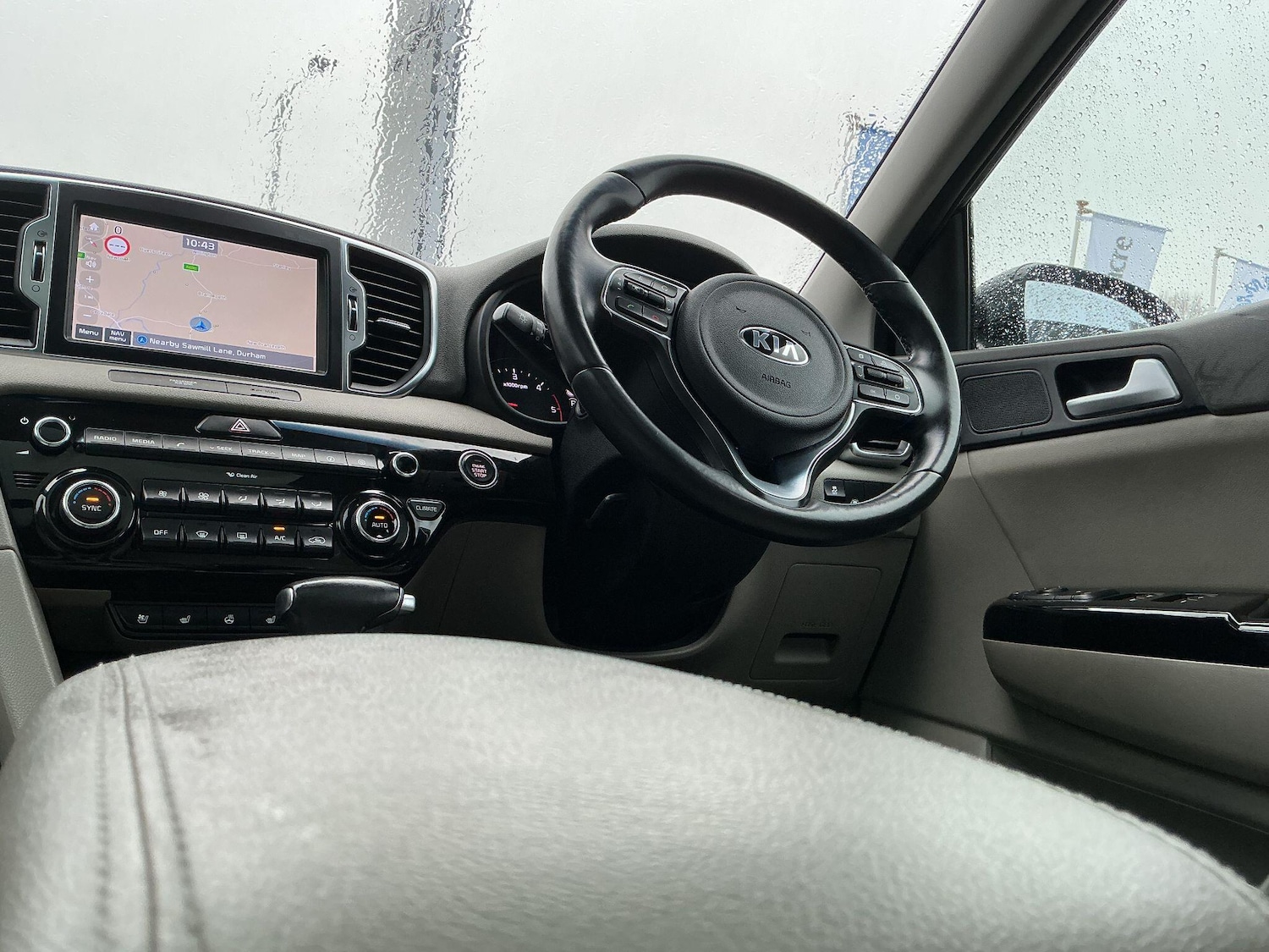 Used Kia Sportage 2017 for sale - 76865980: Photo 12