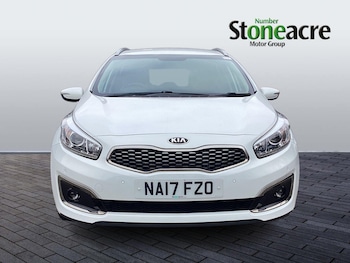 Used Kia Ceed 2017 for sale - 77784492: Photo