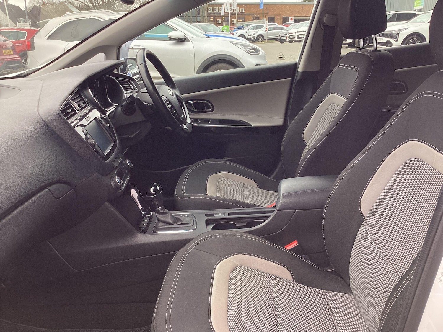 Used Kia Ceed for sale - 77784492: Photo 33