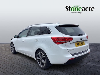 Used Kia Ceed 2017 for sale - 77784492: Photo