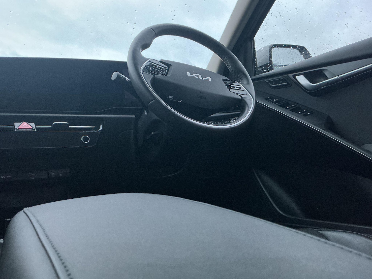 Used Kia Niro 2023 for sale - 76759339: Photo 12