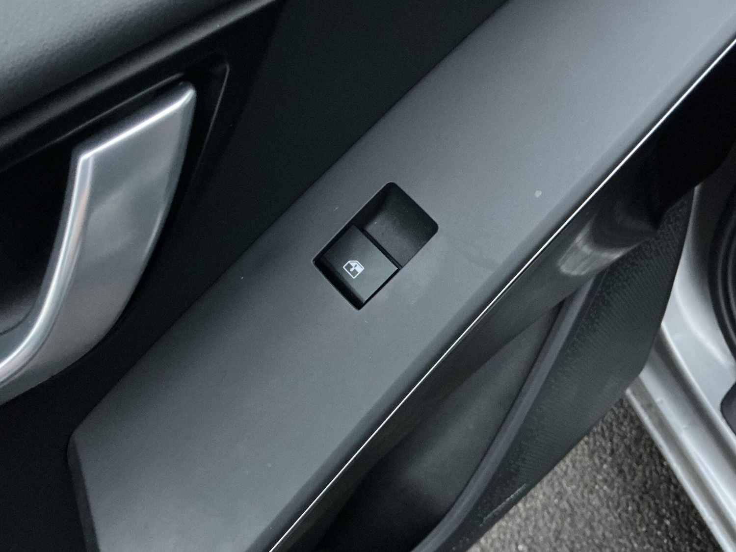 Used Kia Niro 2023 for sale - 76759339: Photo 30