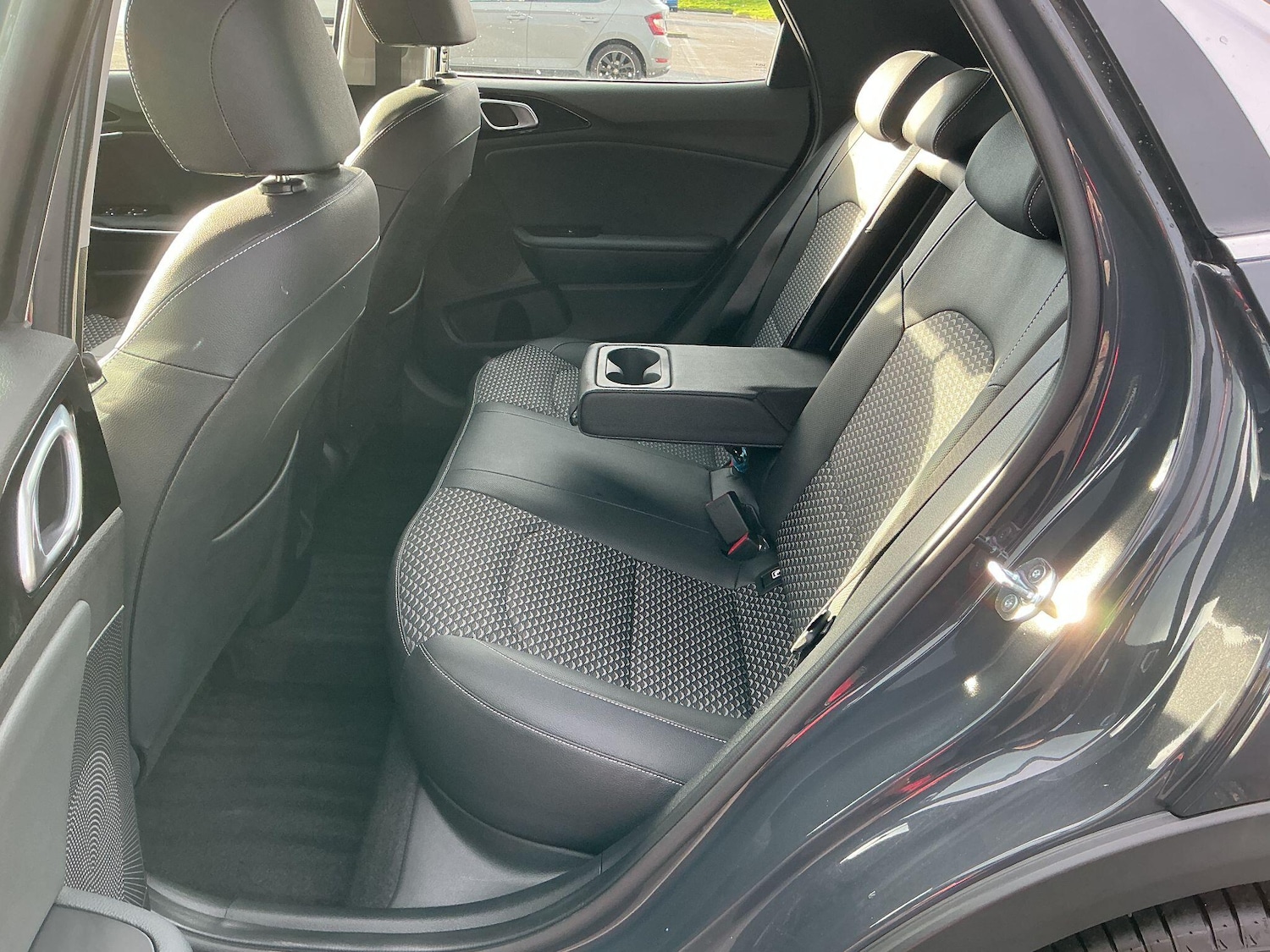 Used Kia XCeed 2025 for sale - 76997553: Photo 19