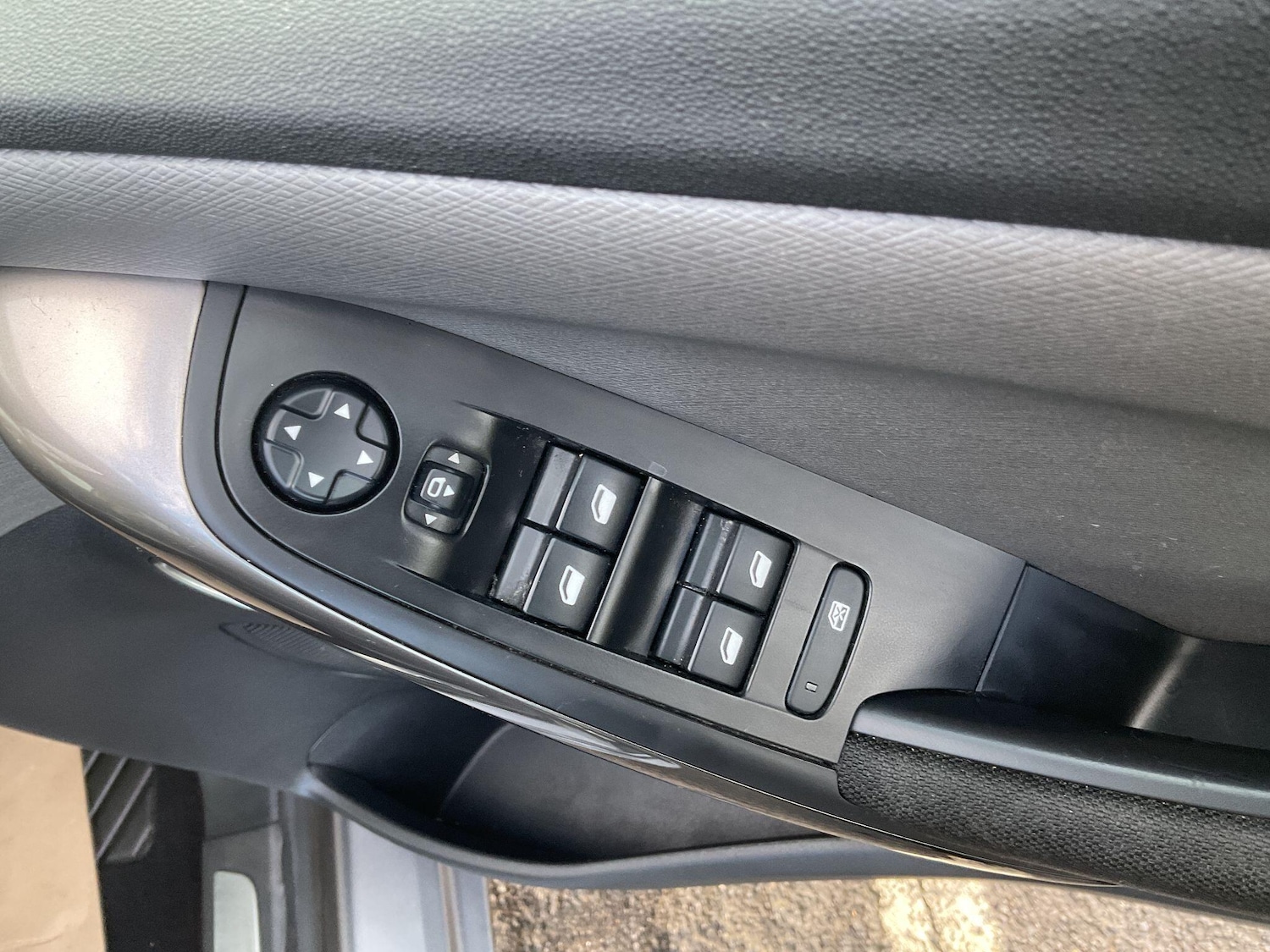 Used Citroen Grand C4 Picasso 2019 for sale - 77633144: Photo 43