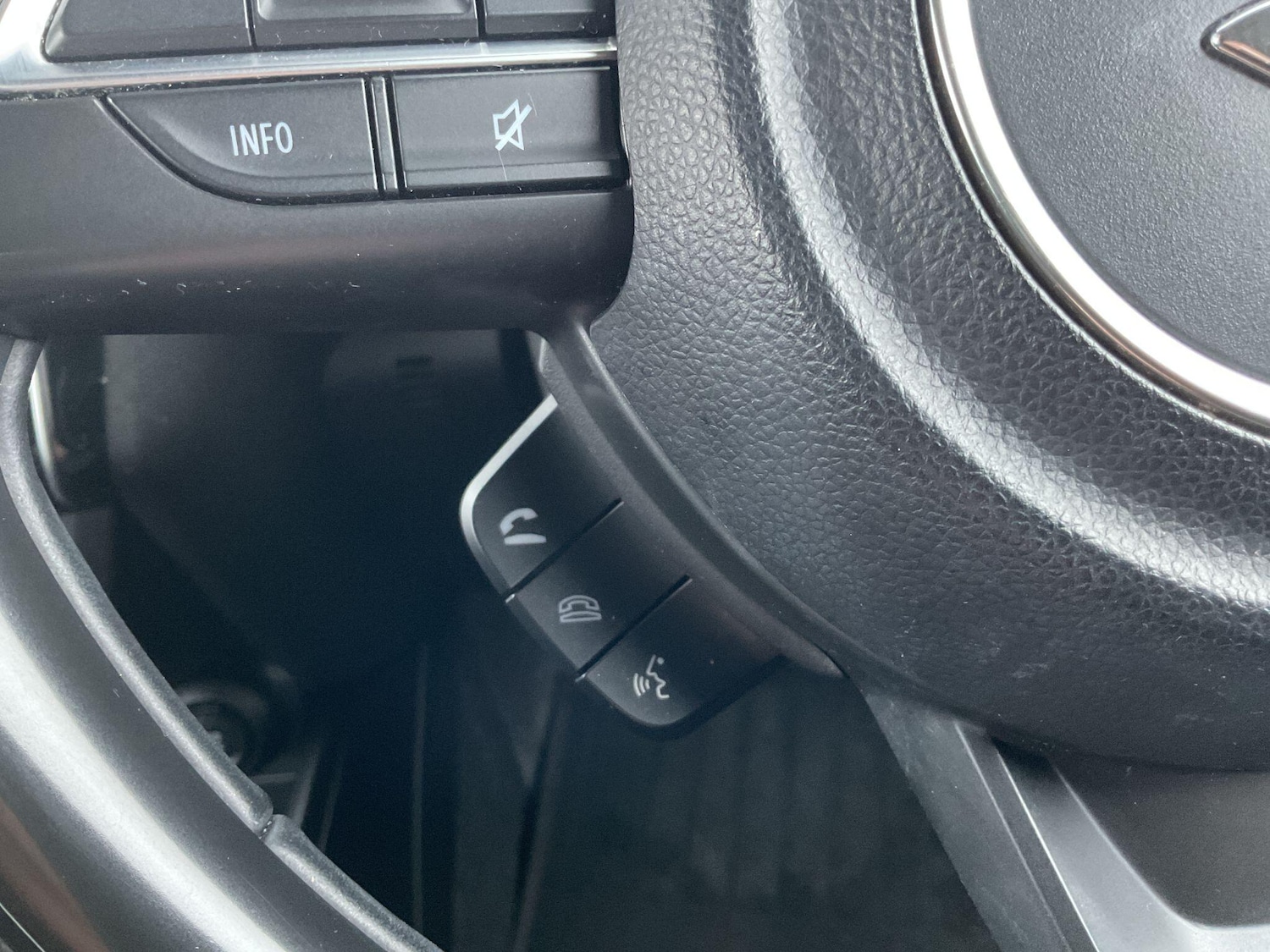 Used Suzuki Swift 2021 for sale - 77440346: Photo 81