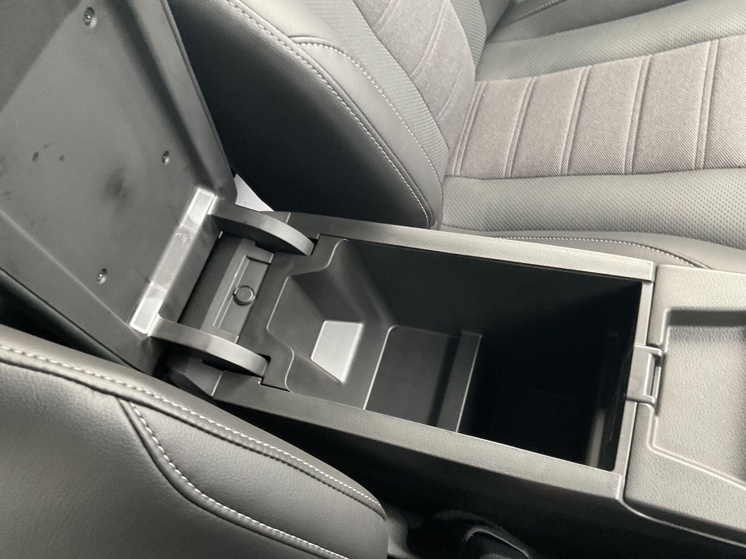 Used Suzuki e Vitara 2025 for sale - 76953275: Photo 77