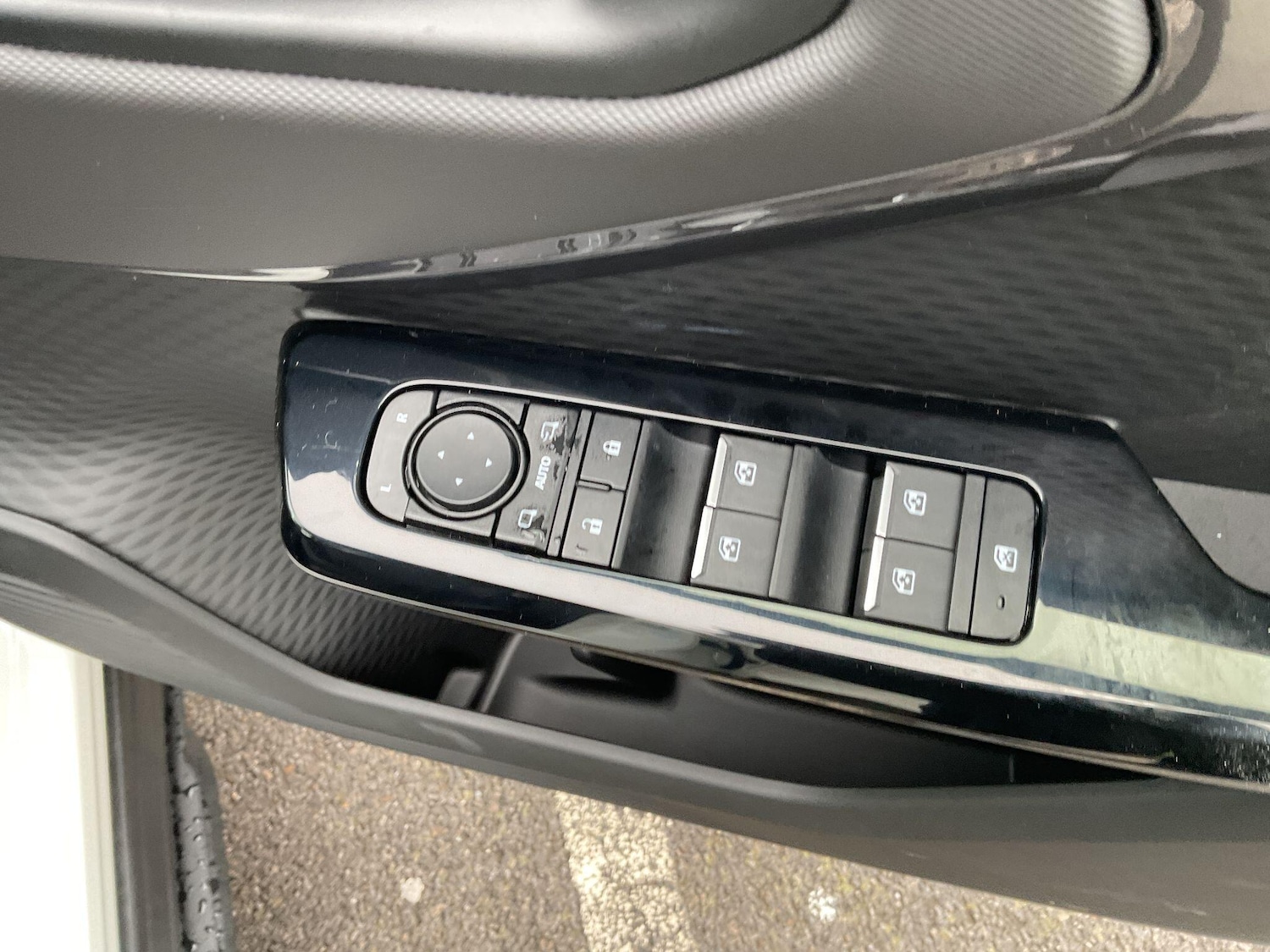 Used Suzuki e Vitara 2025 for sale - 76953275: Photo 90