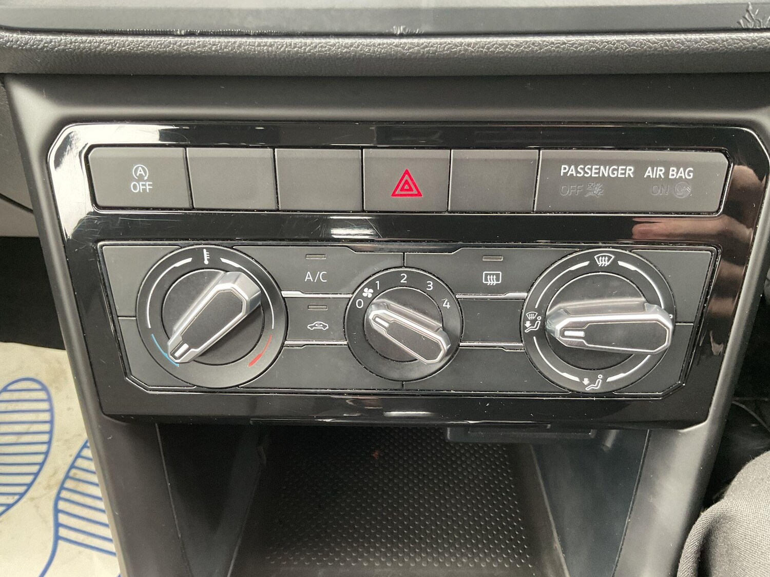 Used Volkswagen T-Cross 2022 for sale - 76152558: Photo 59